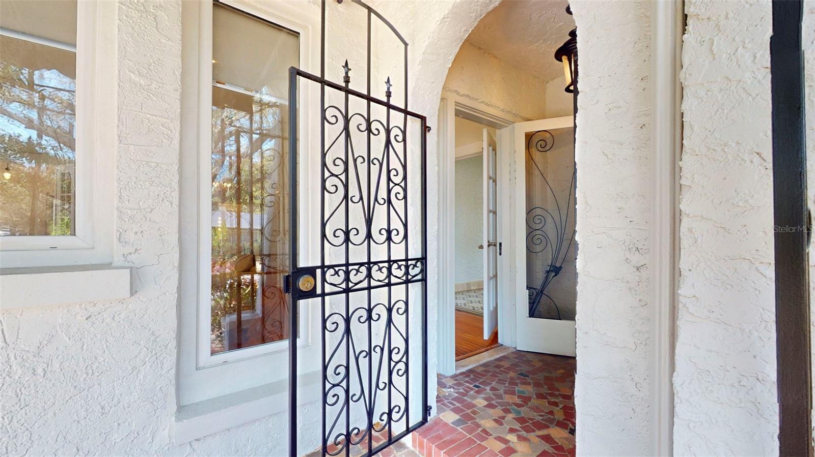 NORTH BAY HEIGHTS - Residential Income