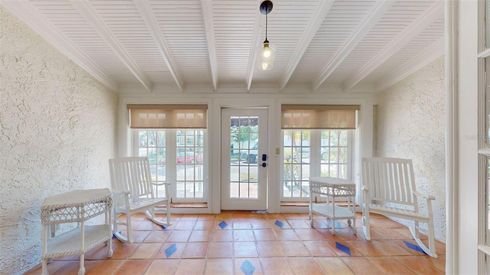 NORTH BAY HEIGHTS - Residential Income