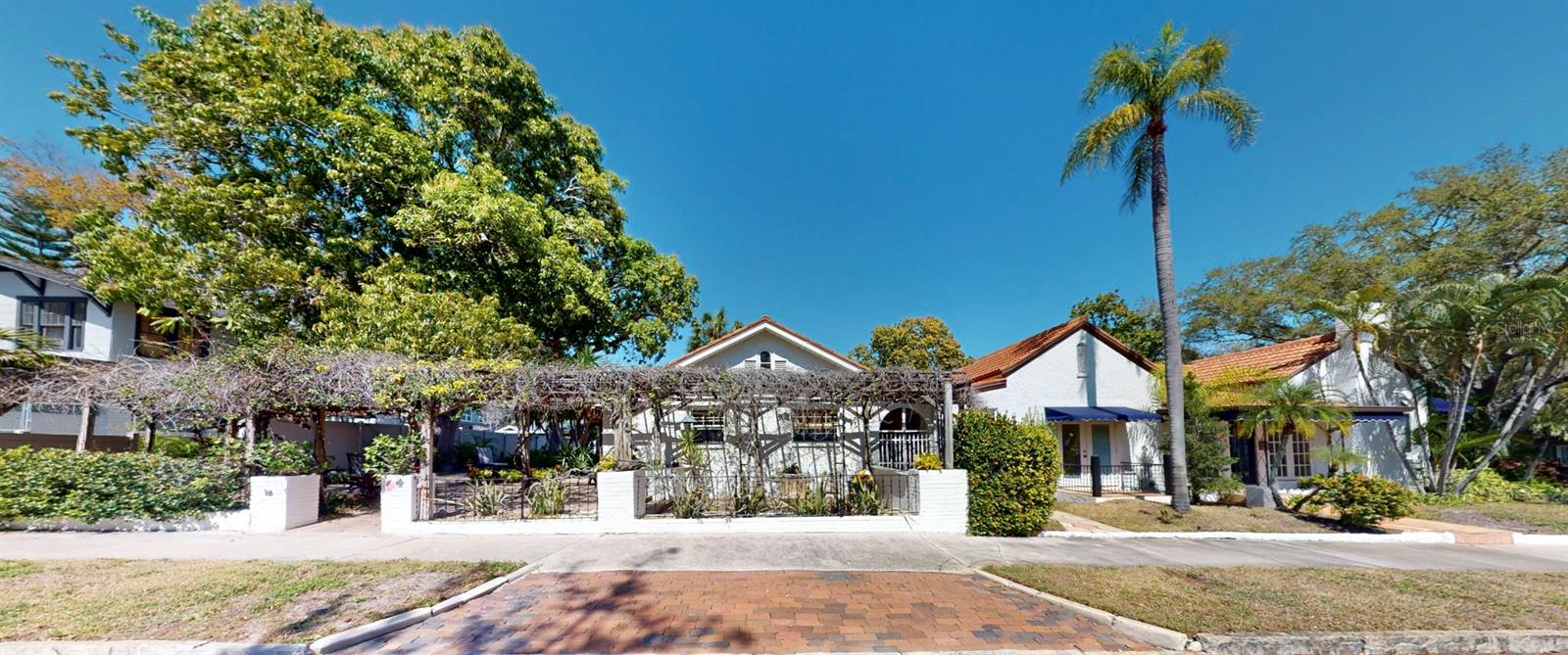 NORTH BAY HEIGHTS - Residential Income