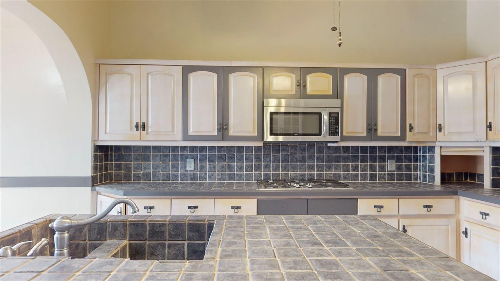 NORTH BAY HEIGHTS - Residential Income