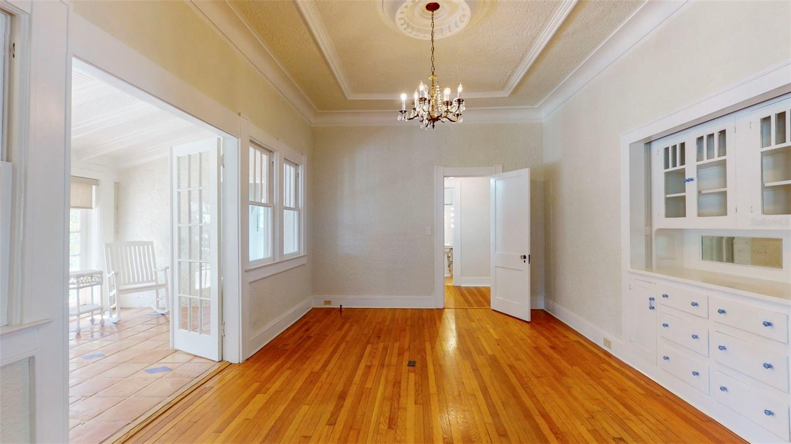 NORTH BAY HEIGHTS - Residential Income