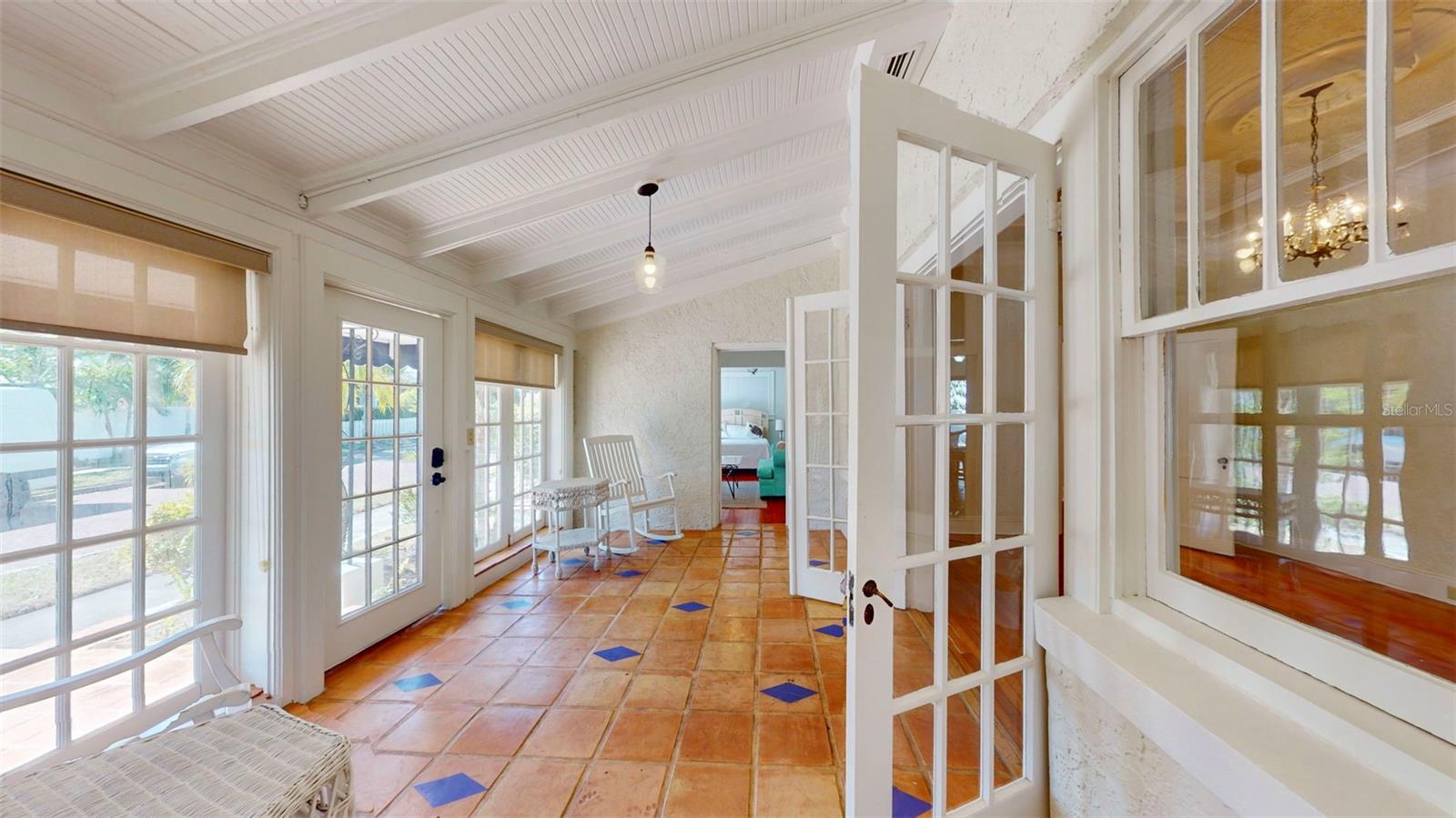 NORTH BAY HEIGHTS - Residential Income