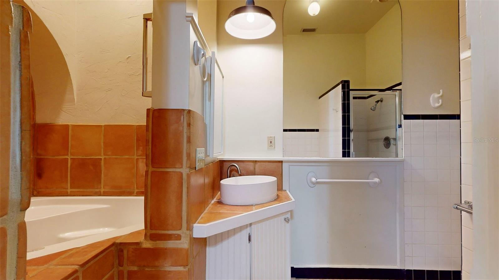 NORTH BAY HEIGHTS - Residential Income