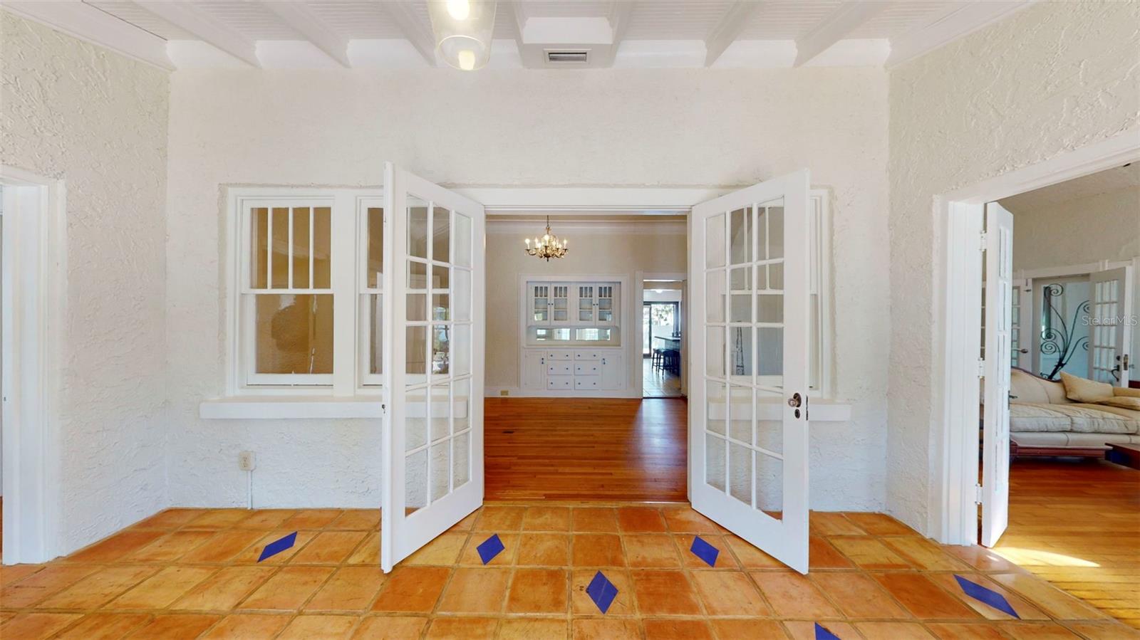 NORTH BAY HEIGHTS - Residential Income