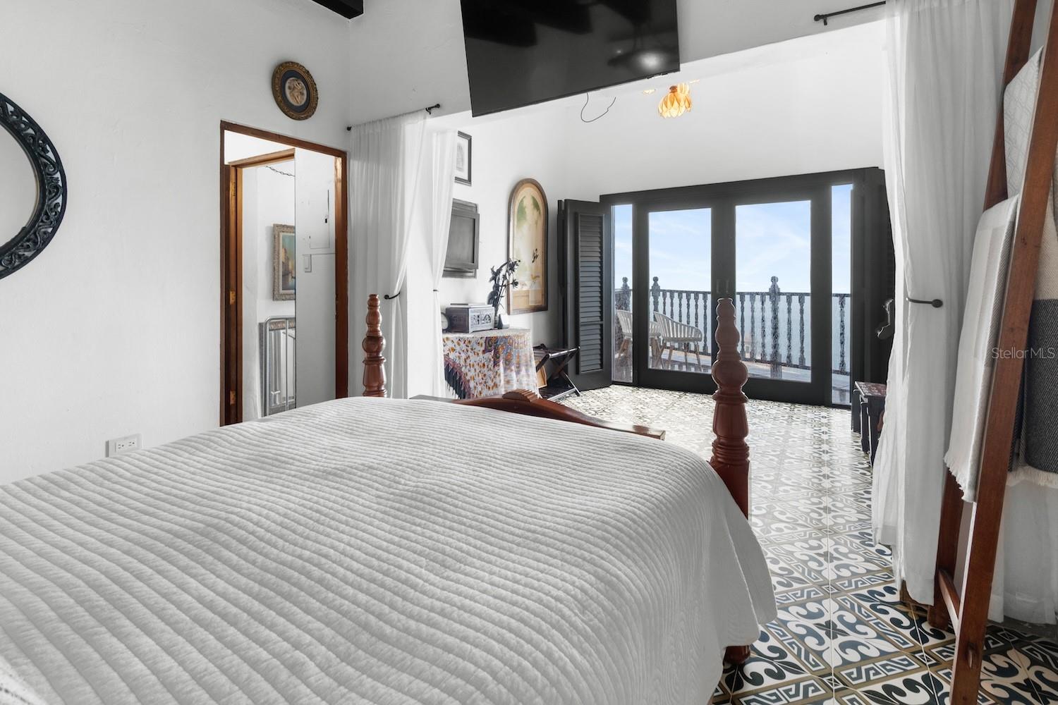 OLD SAN JUAN - Residential