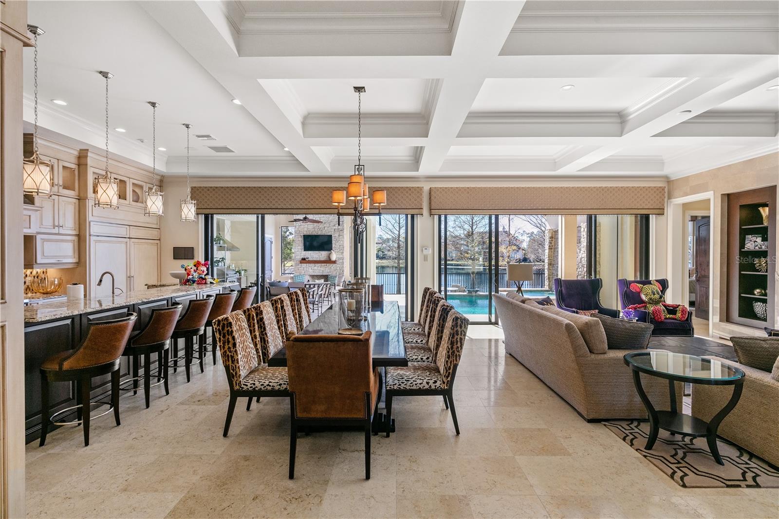 GOLDEN OAK - Residential