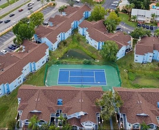 VILLAS AT SOMERSET - Residential