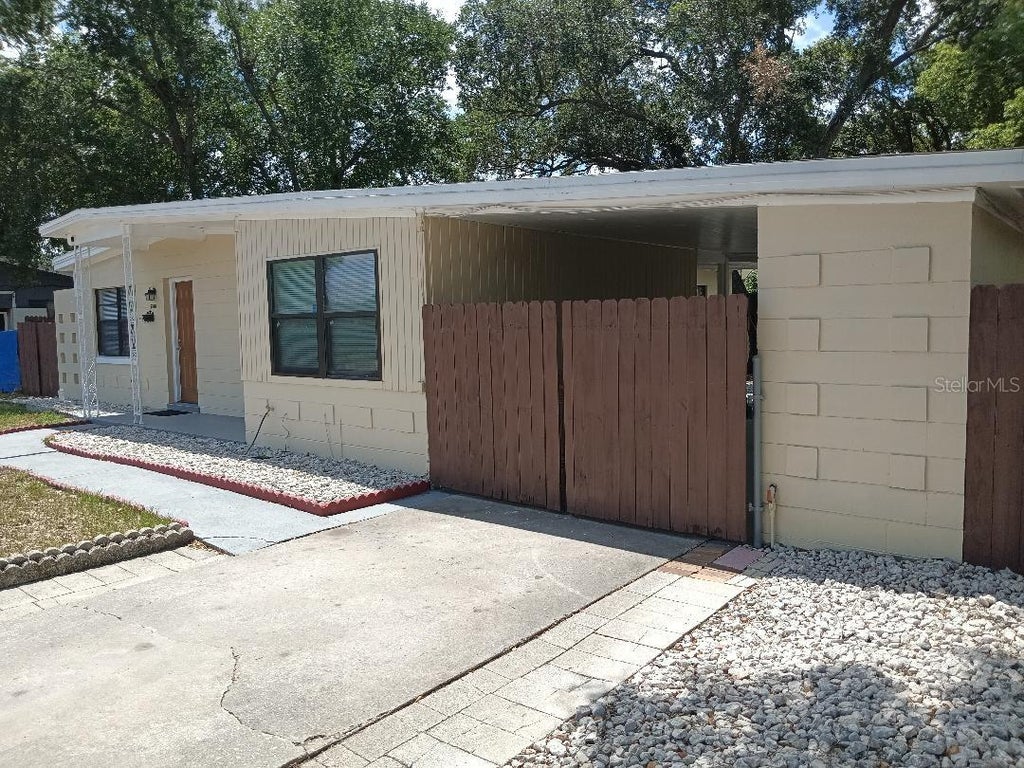 Photo of 5700 Cortez Drive, Orlando, FL 32808 (MLS # O6416877)