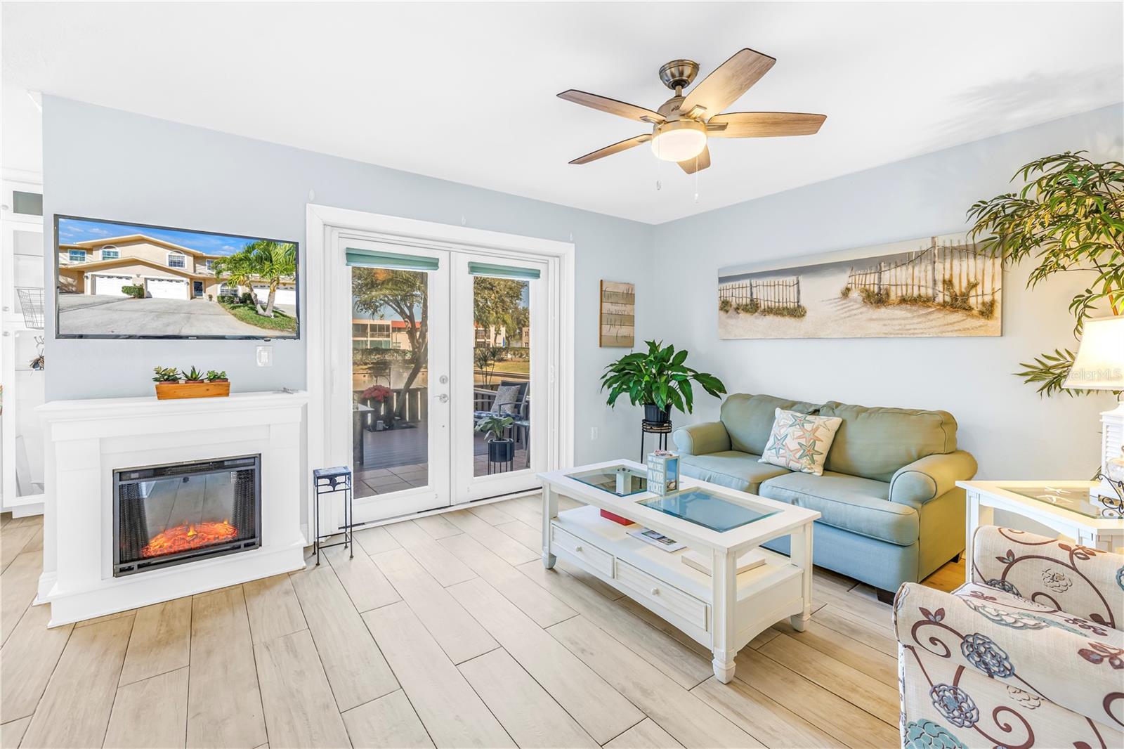 VILLAGE AT ANTIGUA LOT 8 - Residential