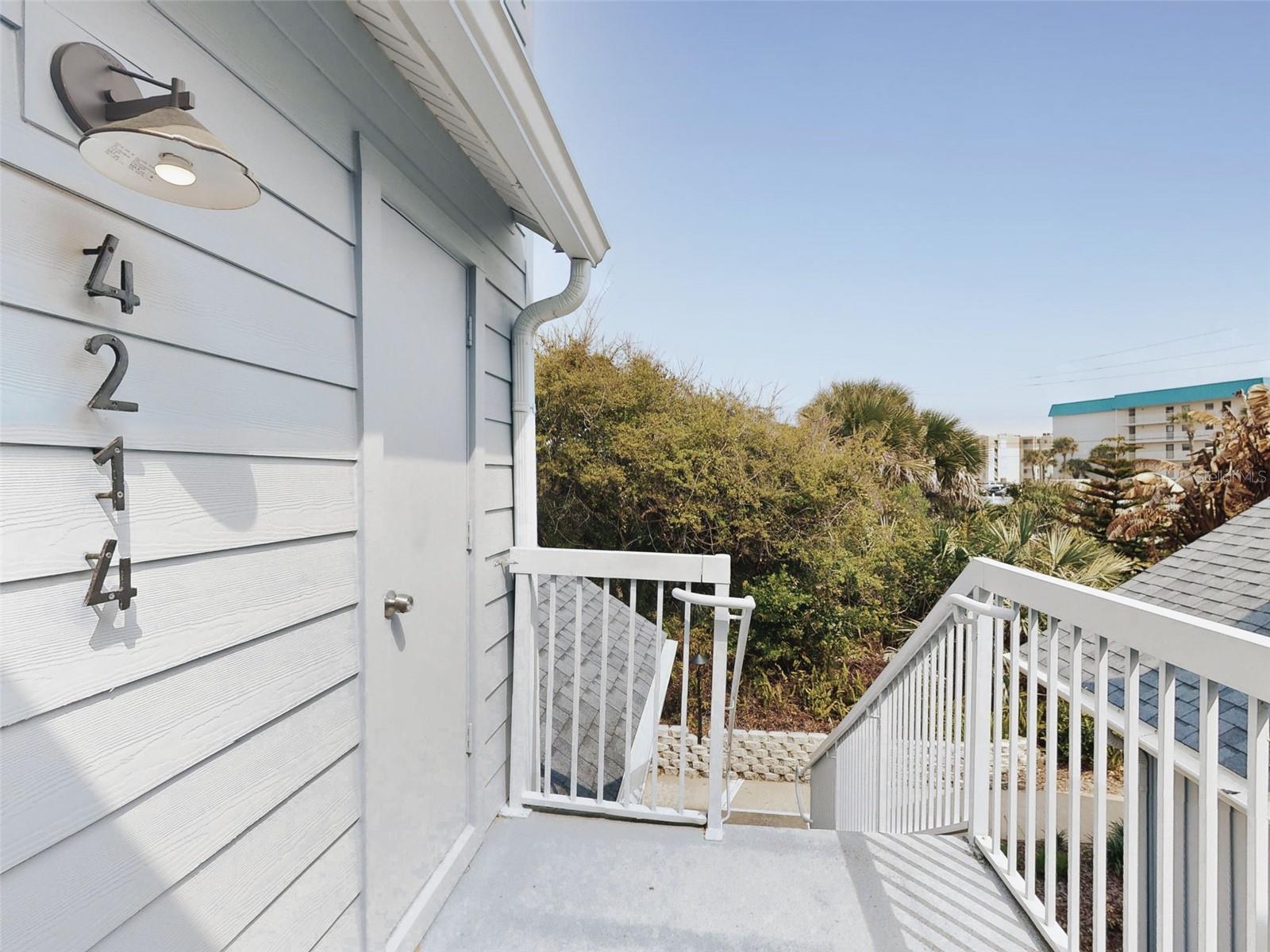 SUN BEACH CLUB CONDO PH 01-03 - Residential