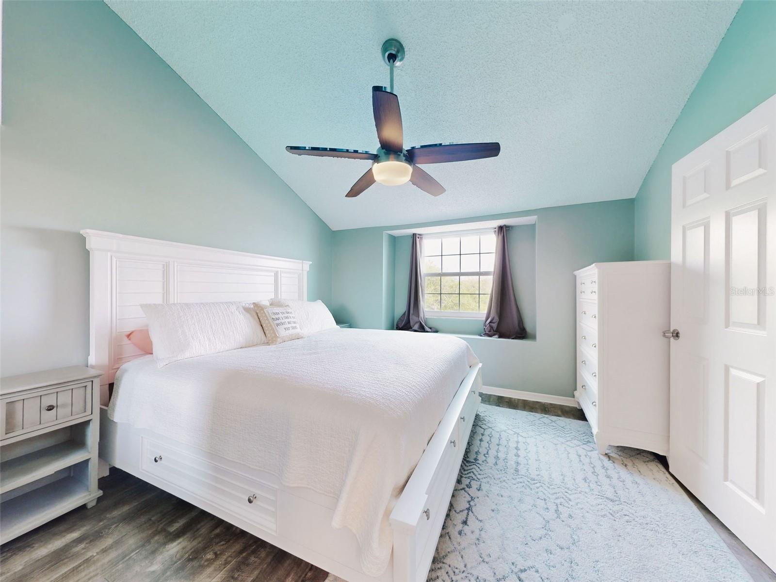 SUN BEACH CLUB CONDO PH 01-03 - Residential