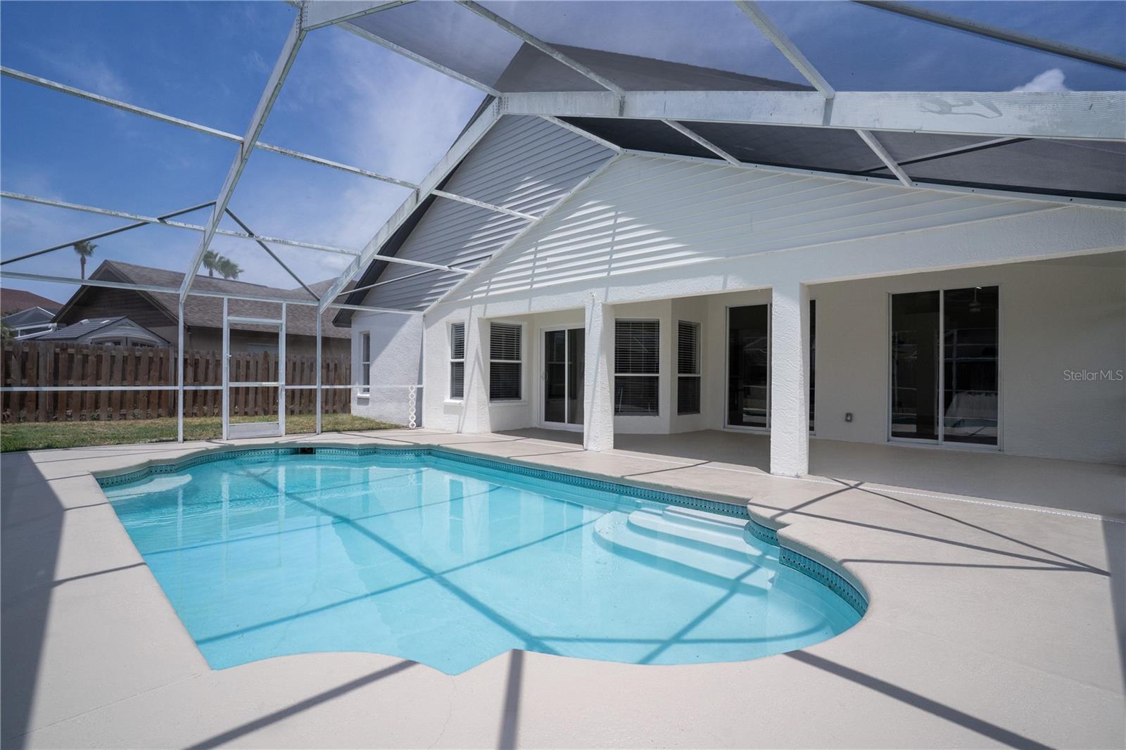 WEST BAY PH 1 - Residential