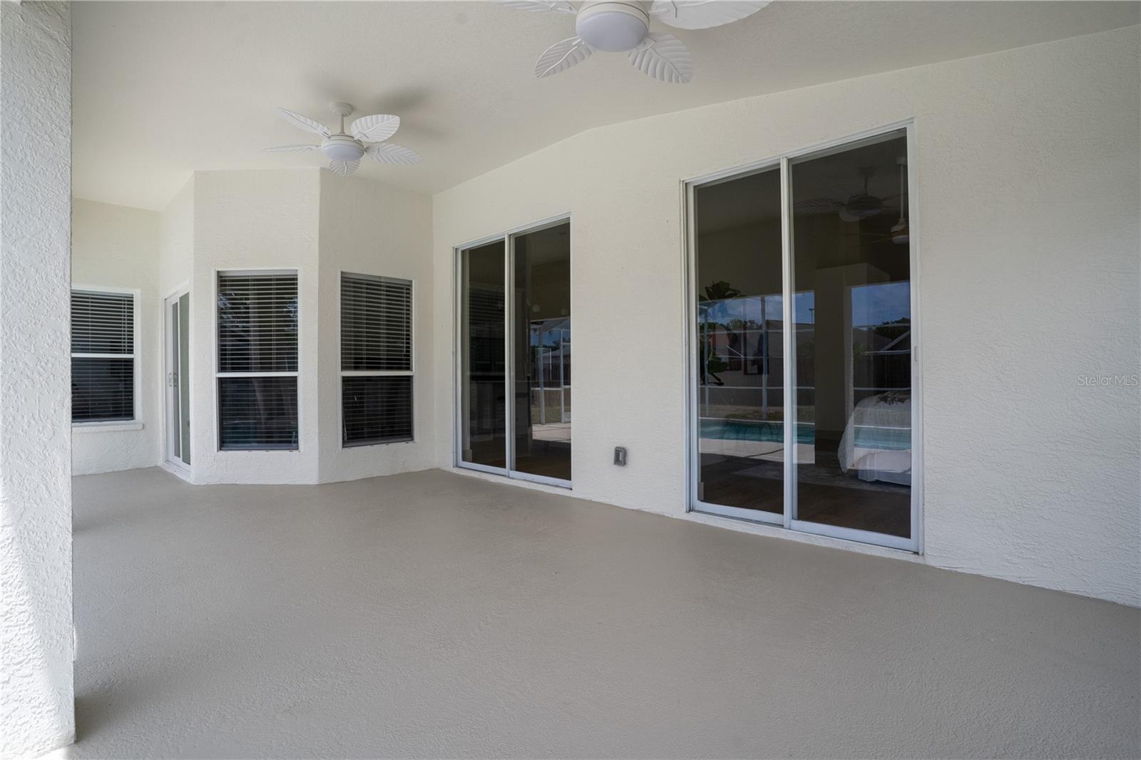 WEST BAY PH 1 - Residential