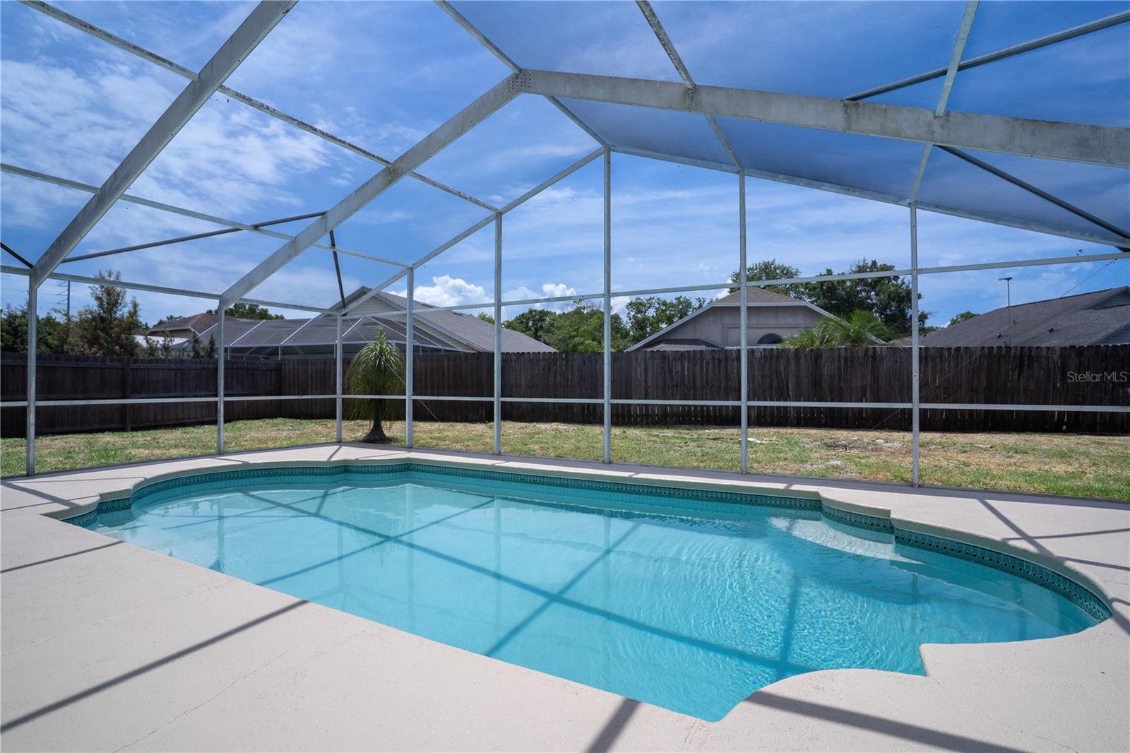 WEST BAY PH 1 - Residential