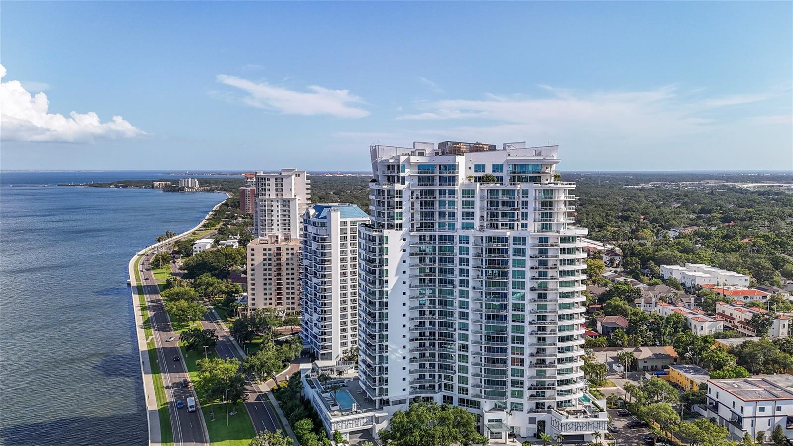 VIRAGE BAYSHORE - Residential