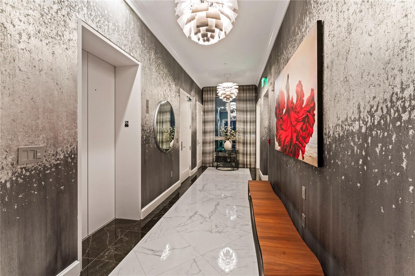VIRAGE BAYSHORE - Residential