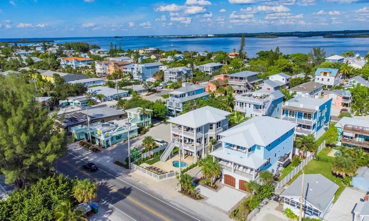 ILEXHURST - Residential