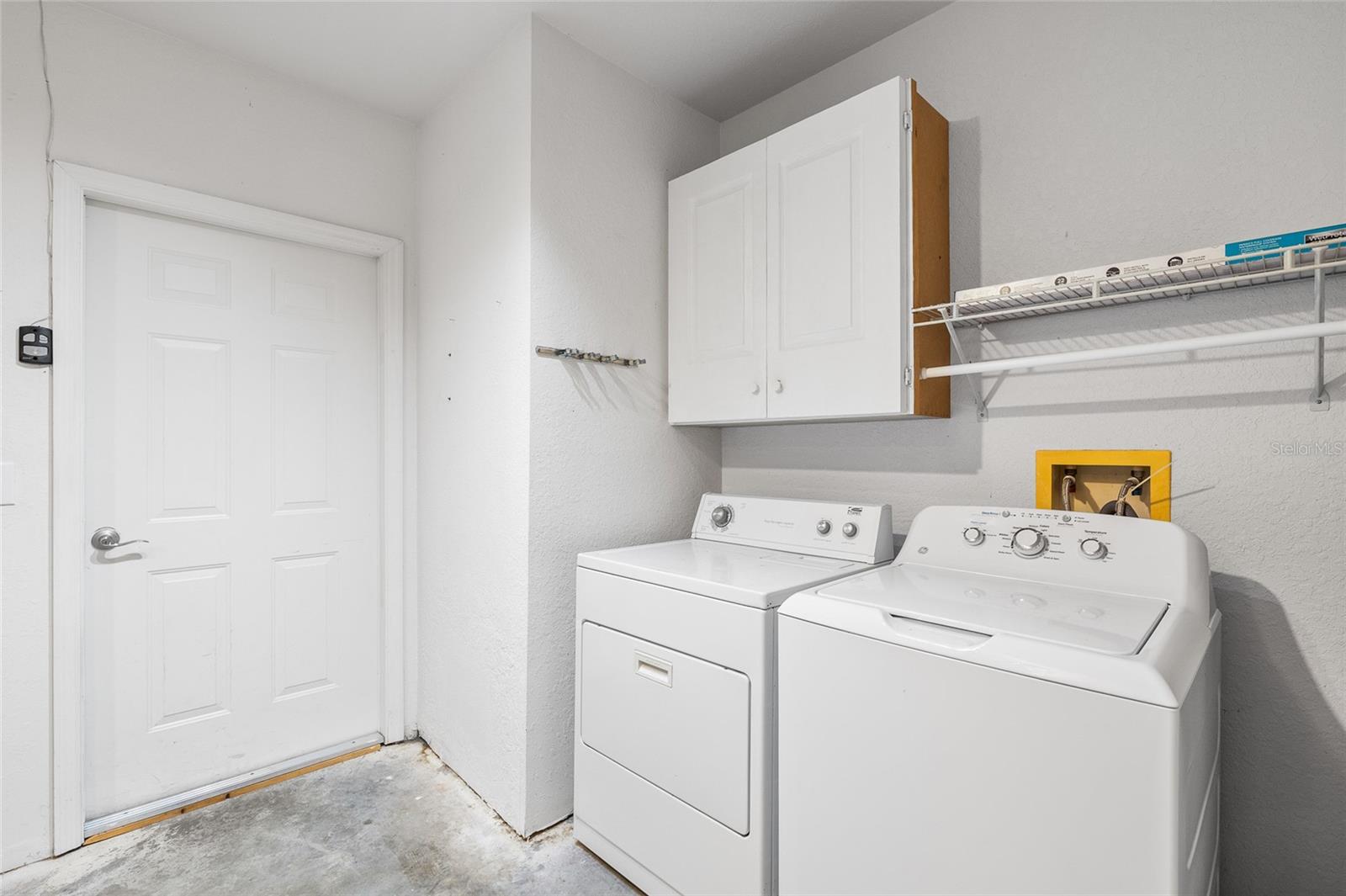 WATERFORD AT PALM HARBOR LUXURY CONDO - Residential