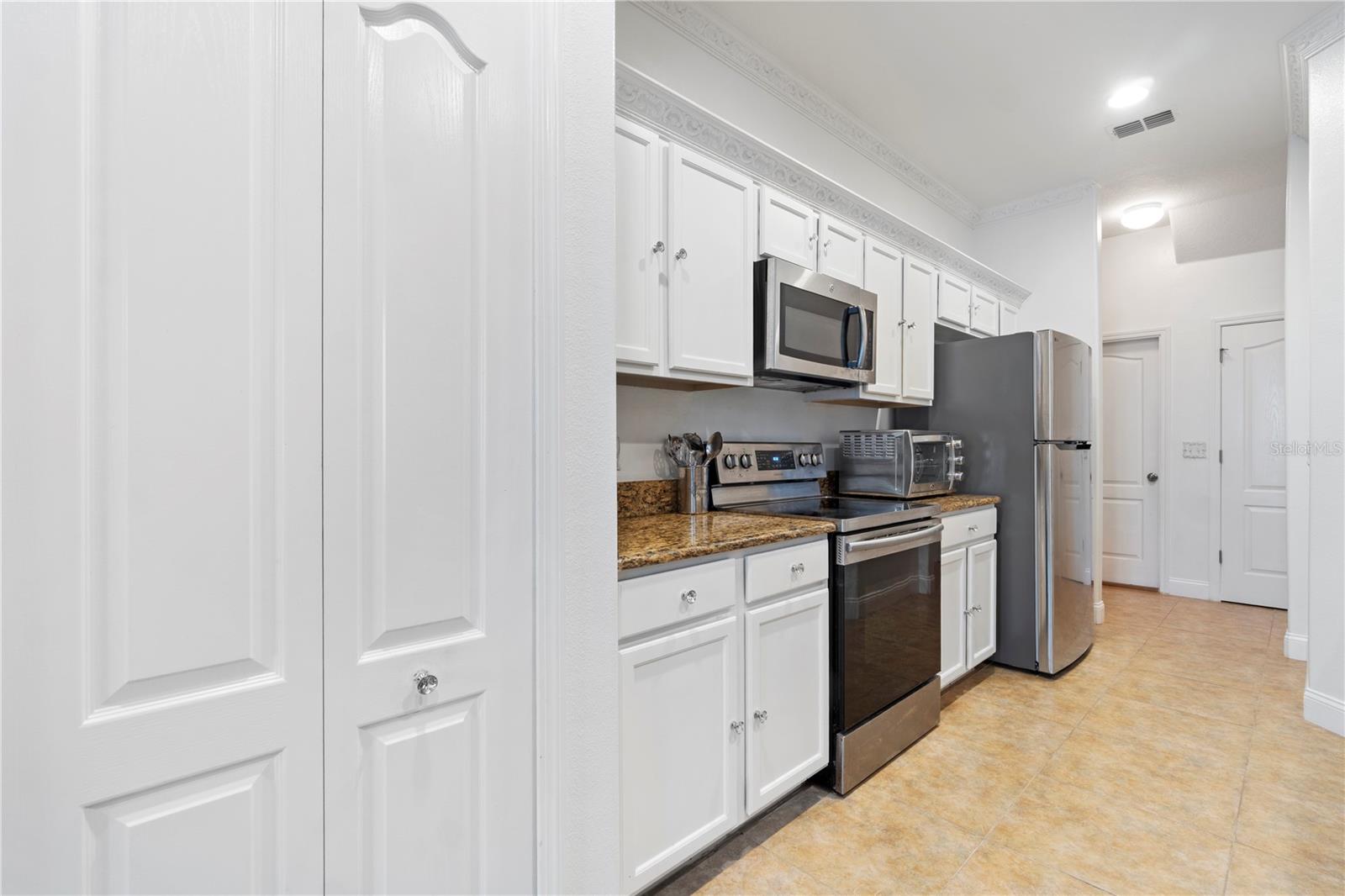 STONEYBROOK WEST UNIT 8 - Residential