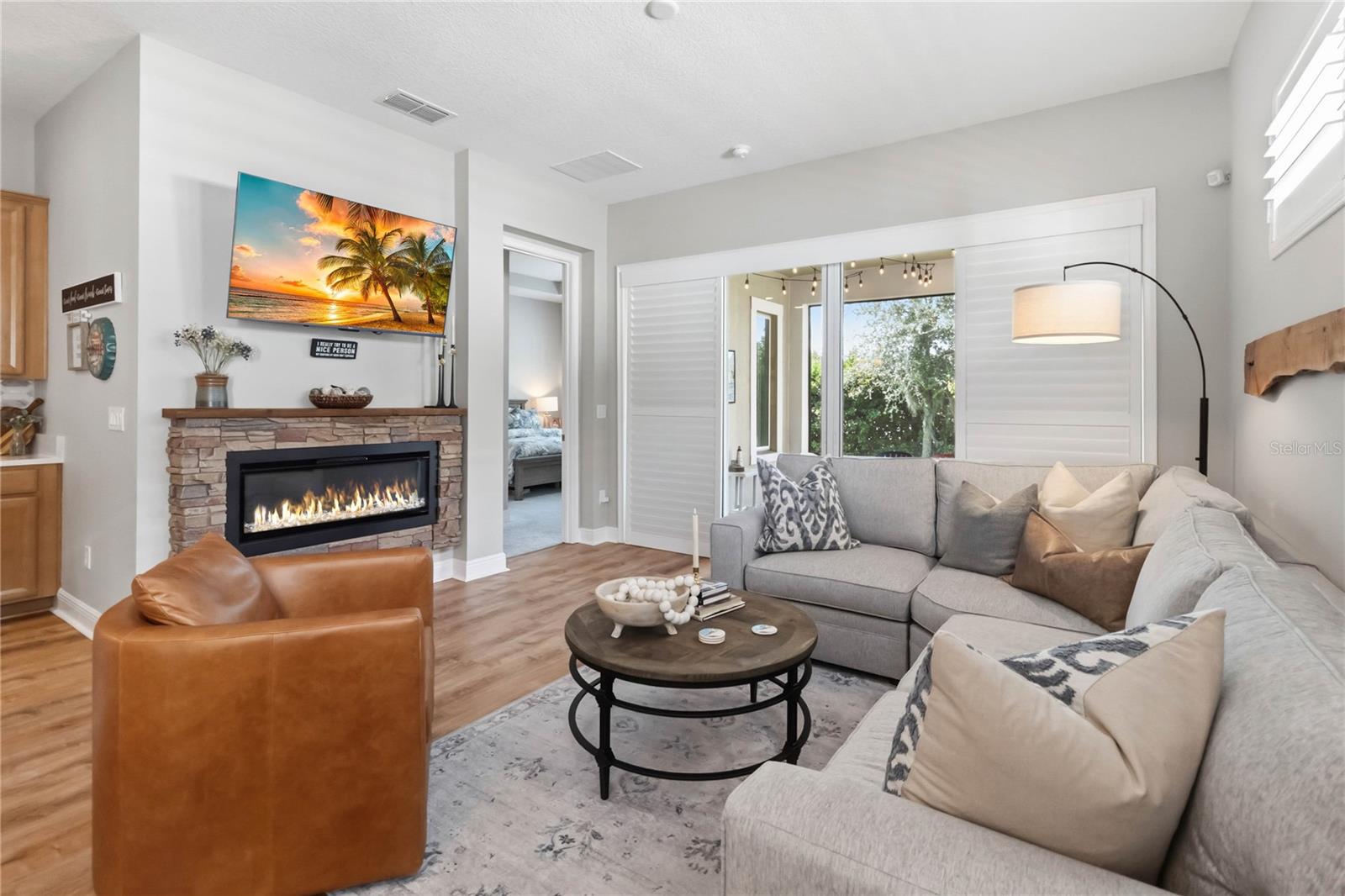 NORTHWEST LAKESIDE GROVES PH 2 - Residential