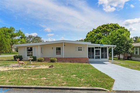 A home in BROOKSVILLE