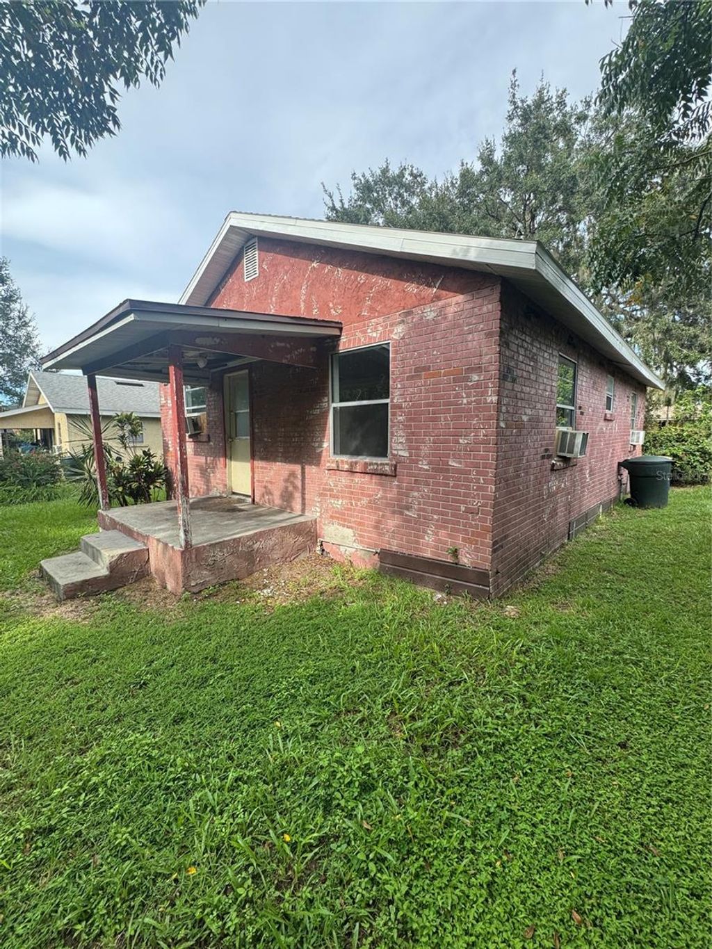 Photo of 1135 Fairview Avenue, Bartow, FL 33830 (MLS # L4955680)