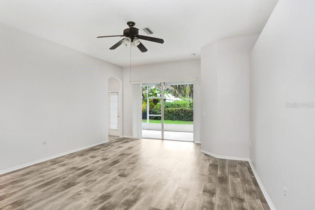 FISHHAWK RANCH PH 2 PRCL - Residential Lease