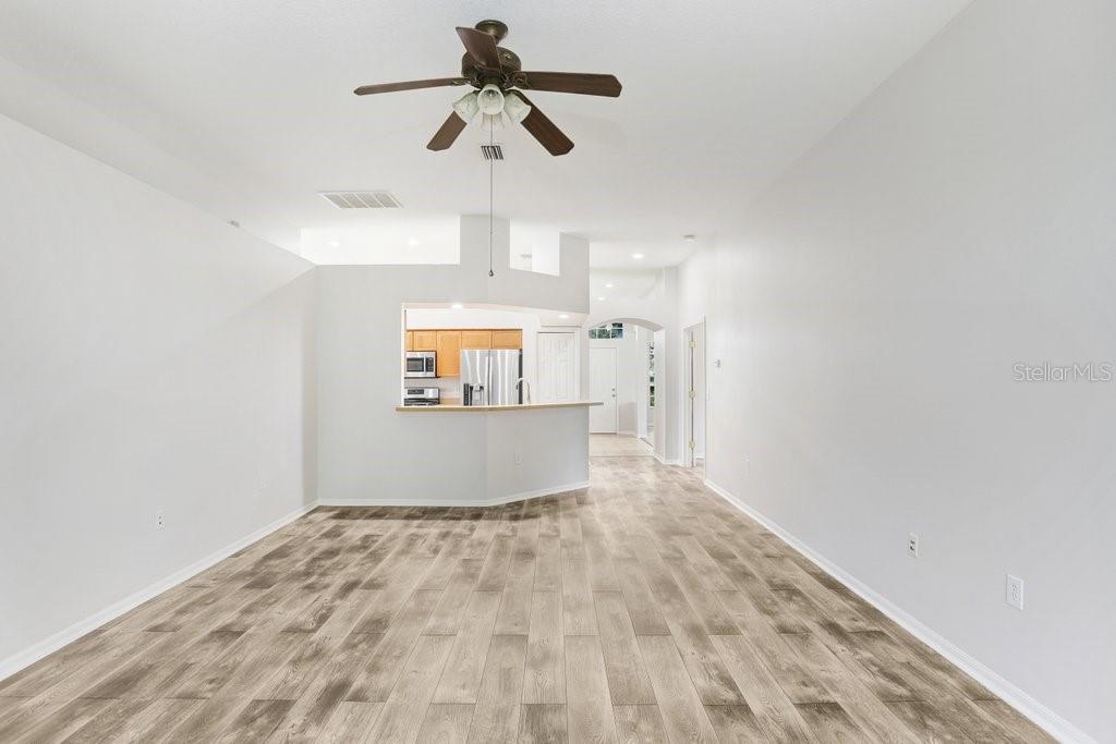 FISHHAWK RANCH PH 2 PRCL - Residential Lease