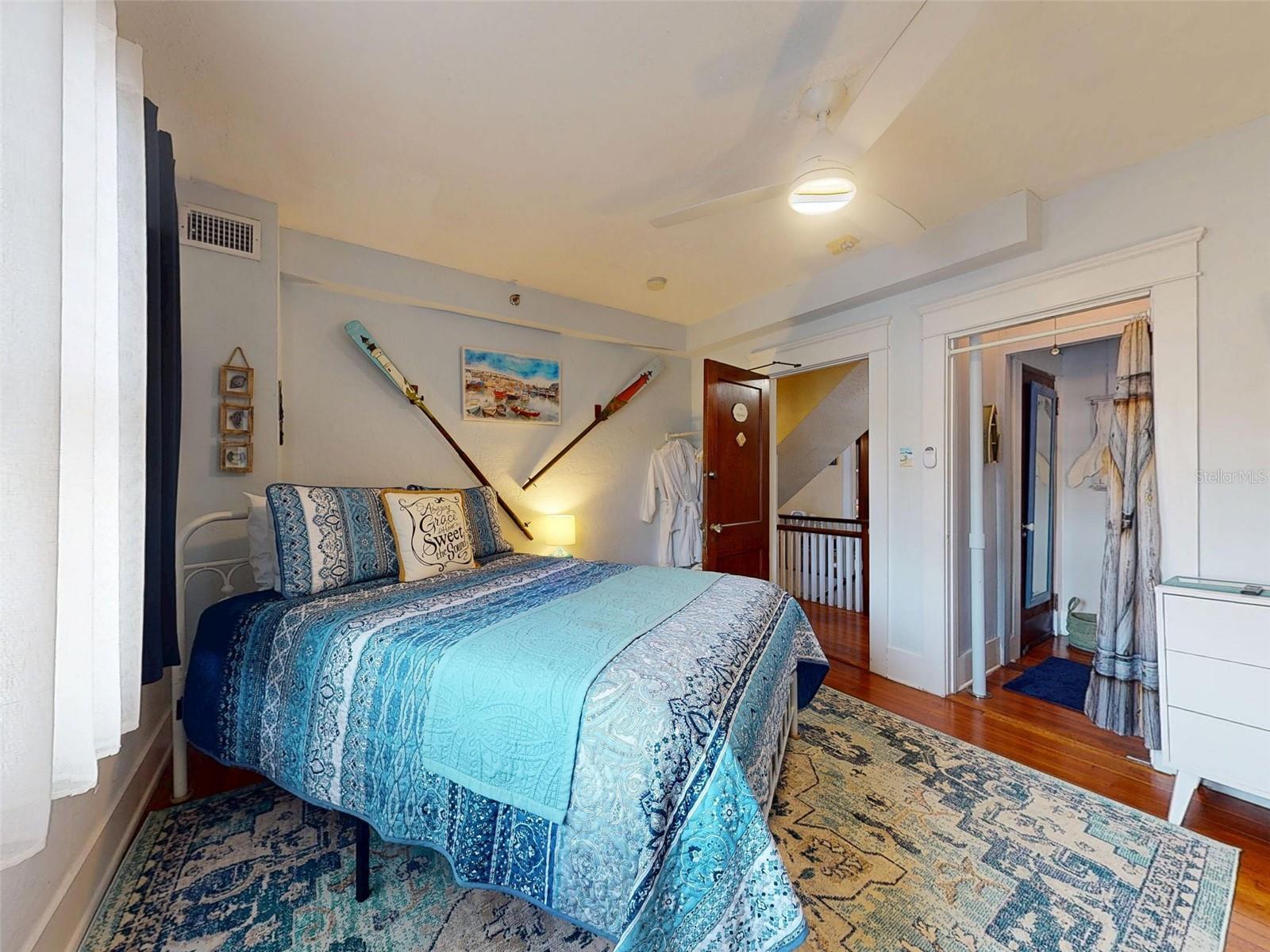 HODGMANS DAYTONA - Commercial Sale