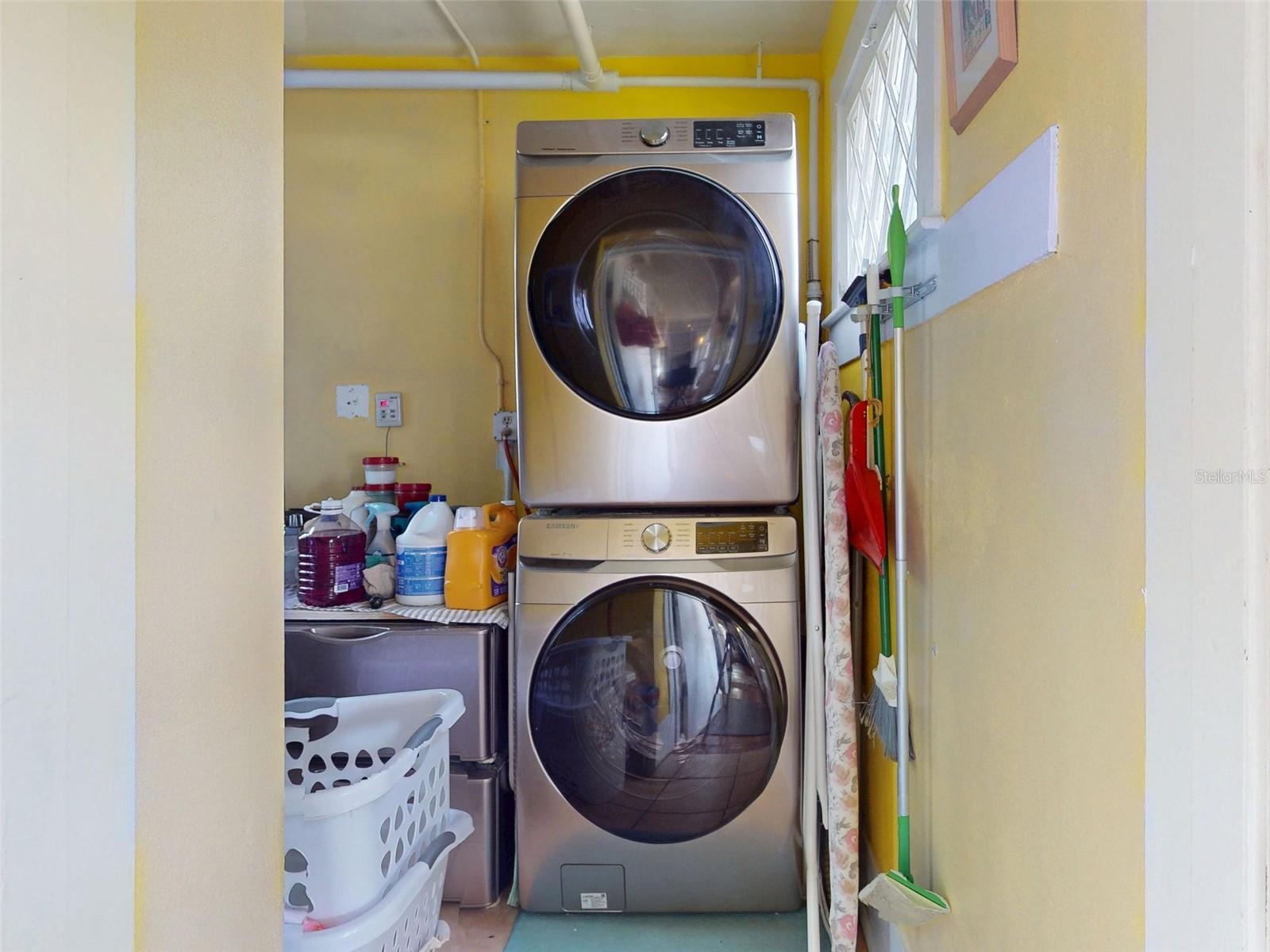 HODGMANS DAYTONA - Commercial Sale