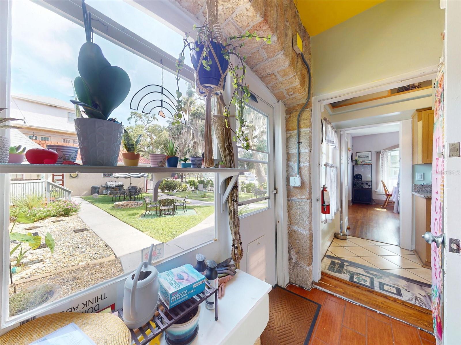 HODGMANS DAYTONA - Commercial Sale