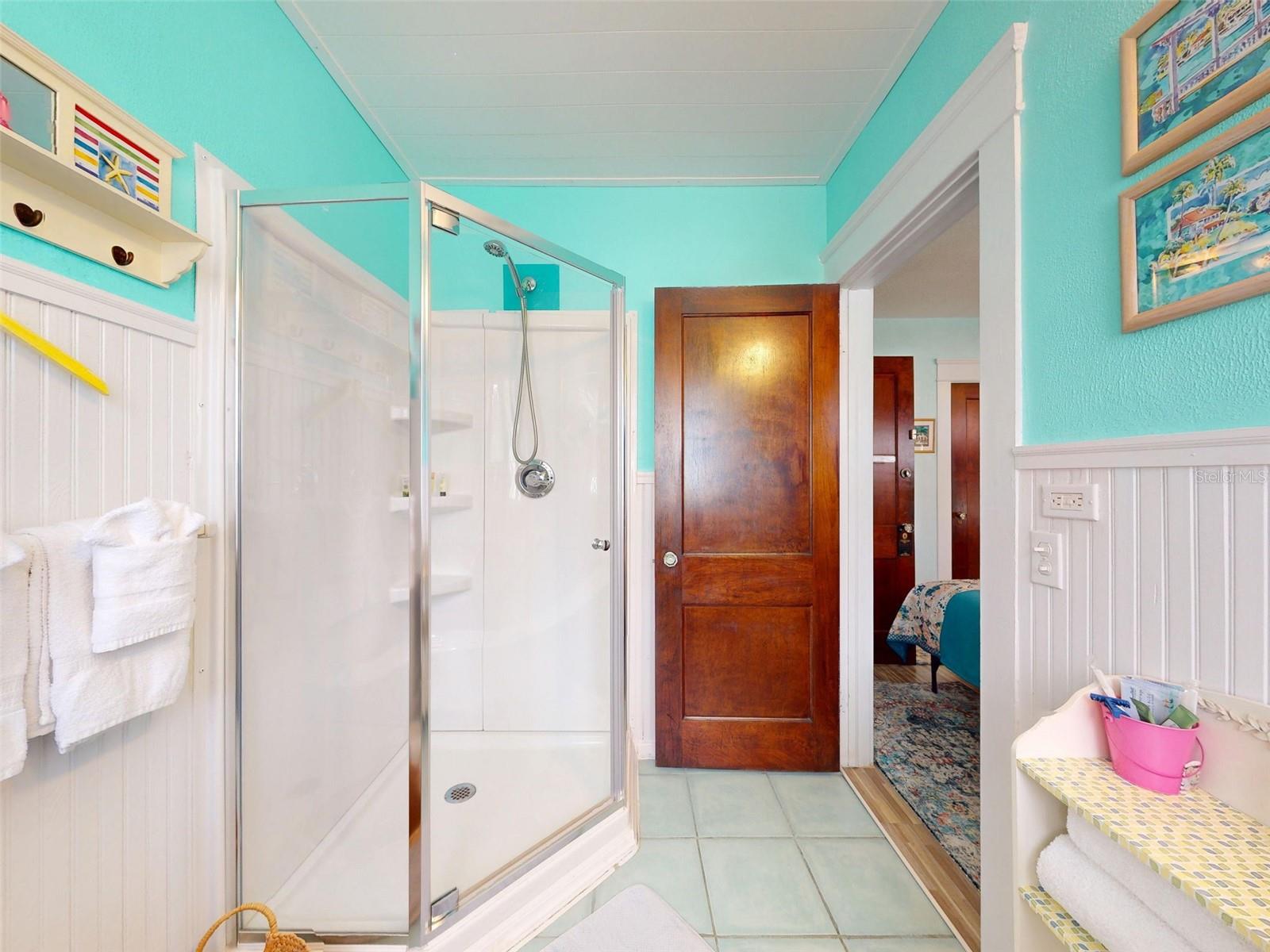 HODGMANS DAYTONA - Commercial Sale