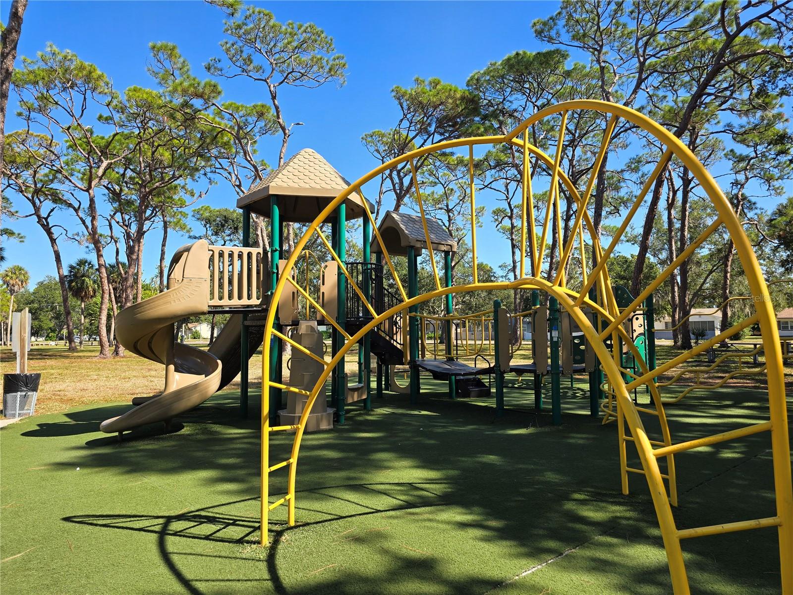 LAKEWOOD TERRACE - Residential