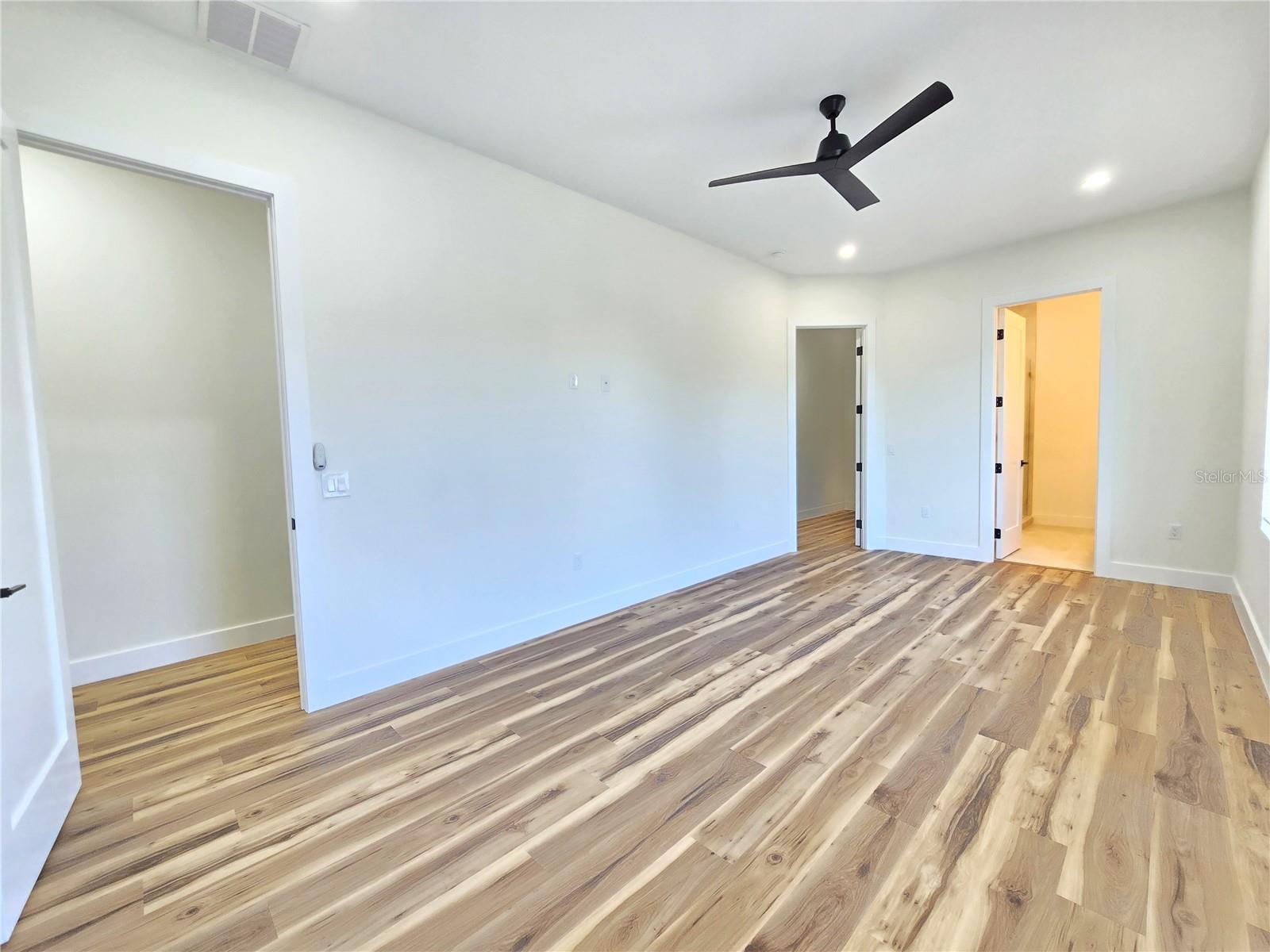 LAKEWOOD TERRACE - Residential