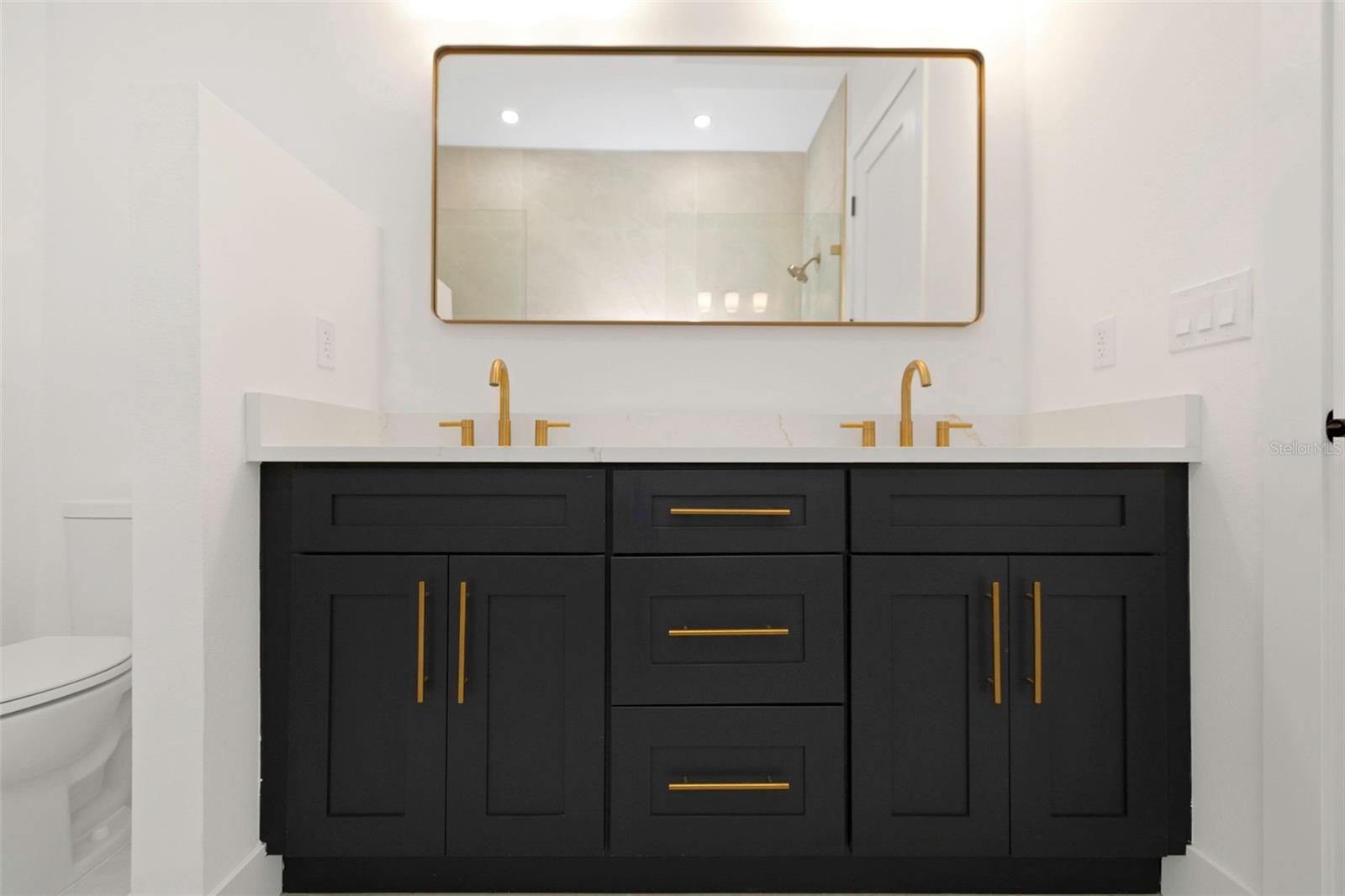 LAKEWOOD TERRACE - Residential