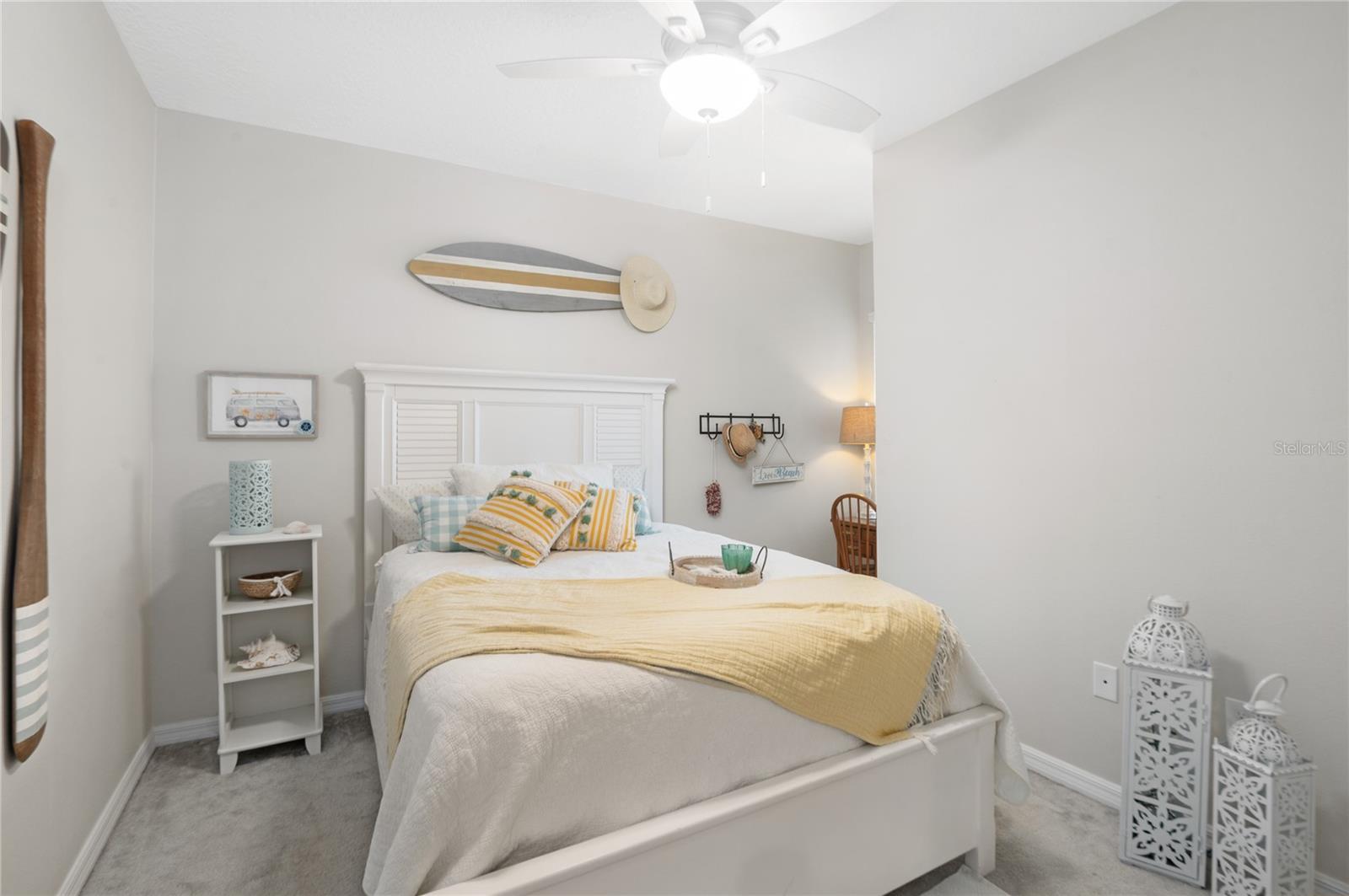 WINDSOR SQUARE - Residential Lease