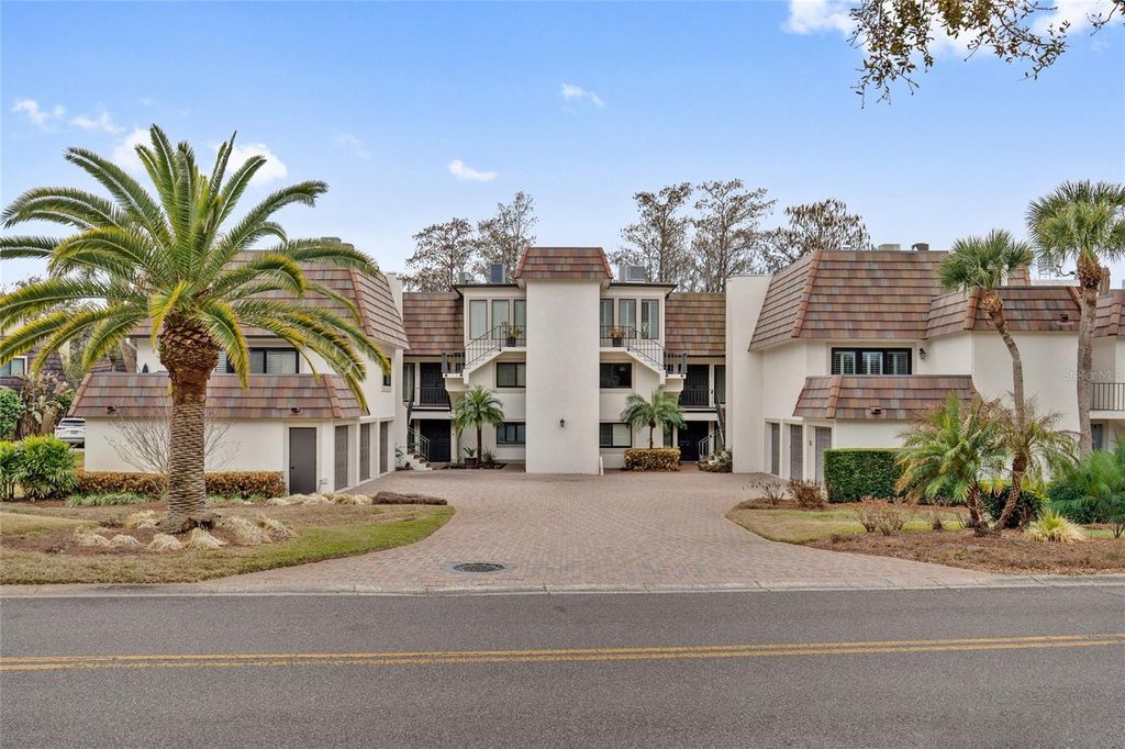 Photo of 6206 Masters Boulevard #302, Orlando, FL 32819 (MLS # O6382090)