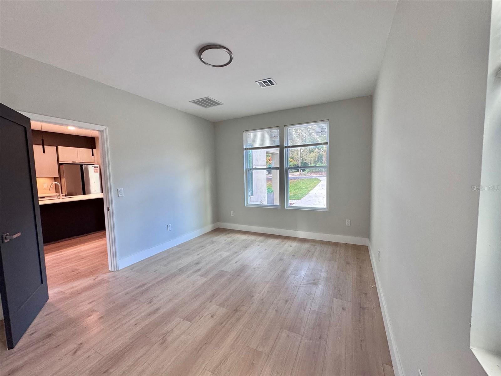 WHISPERING HILLS - Residential