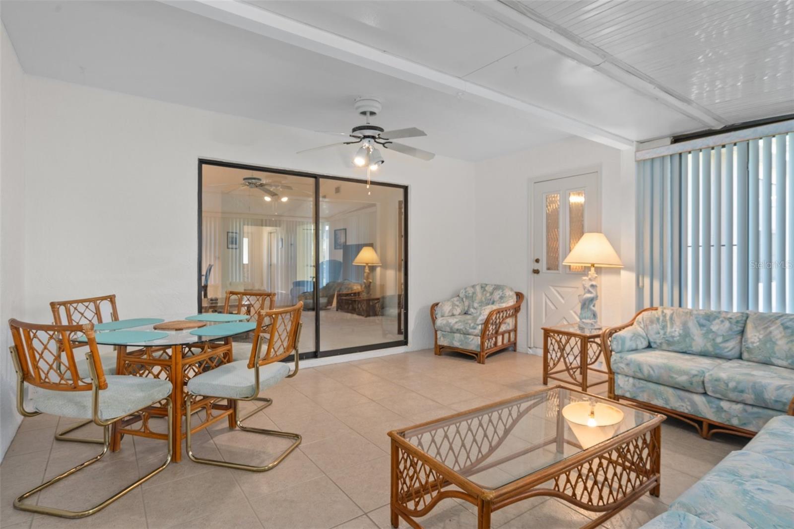 ROYAL OAKS - Residential