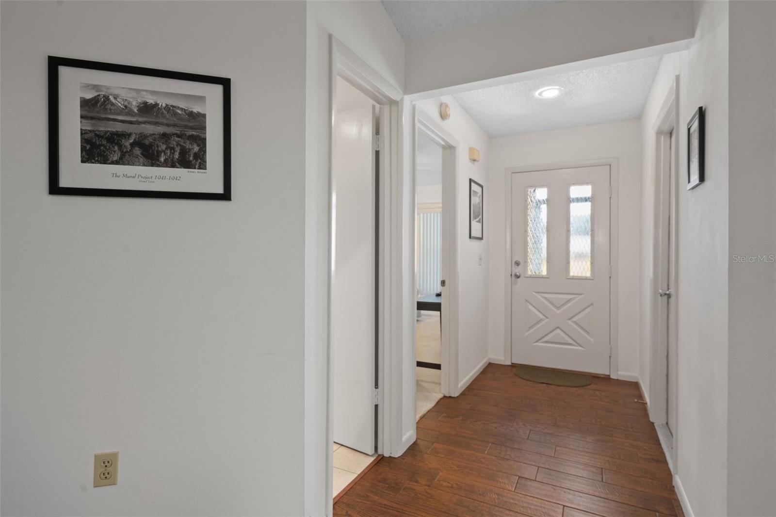 ROYAL OAKS - Residential