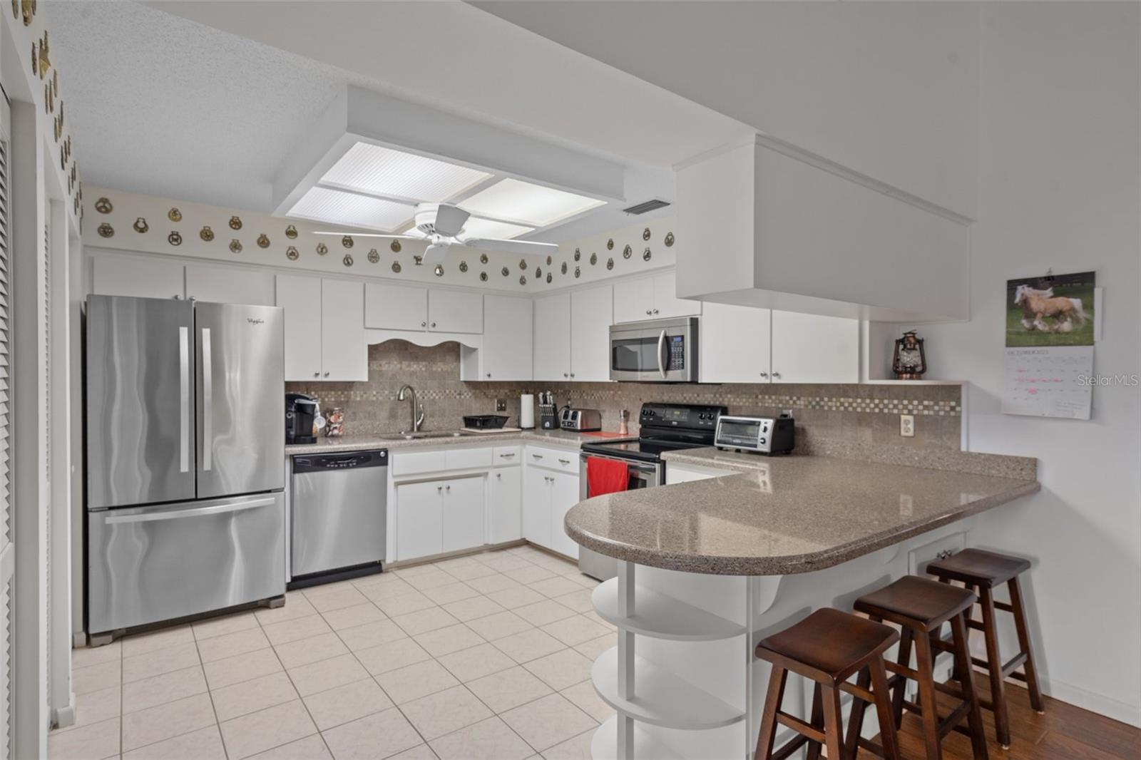 ROYAL OAKS - Residential