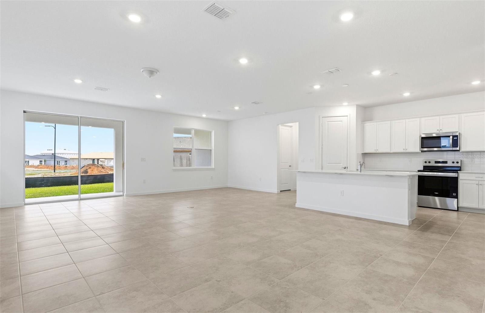 8164 SW 44TH COURT ROAD