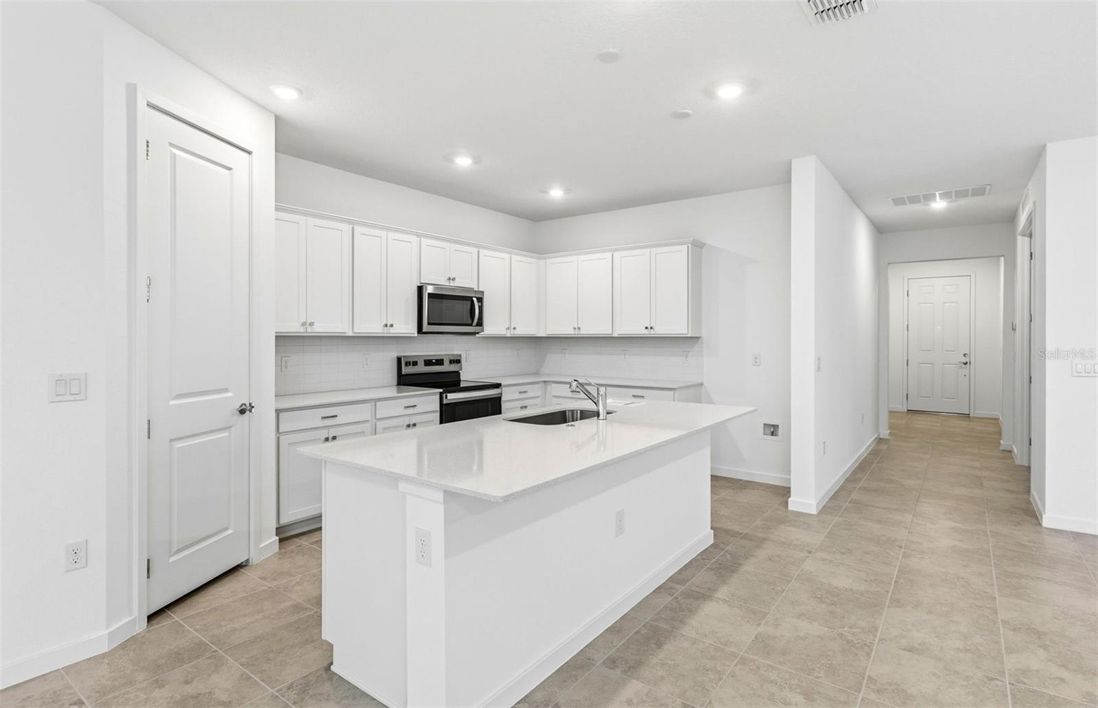 8164 SW 44TH COURT ROAD