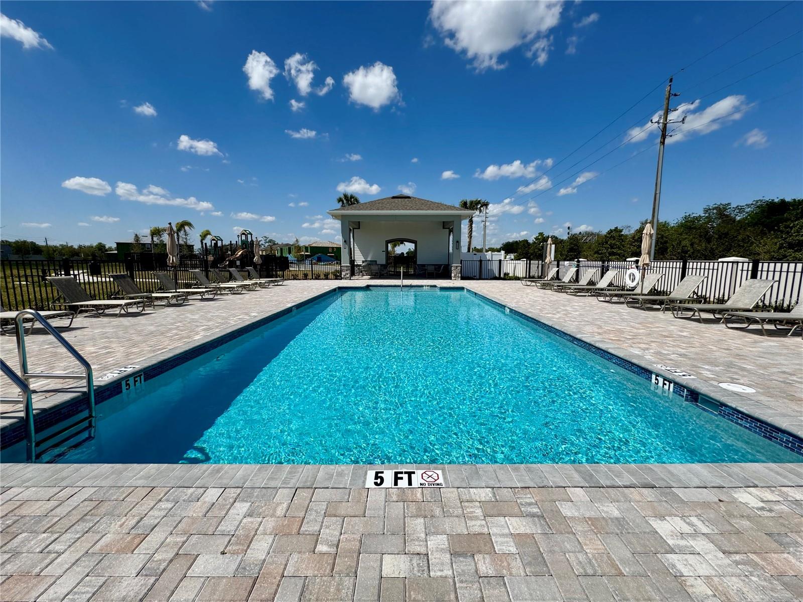 EMERALD POINTE - Residential Lease