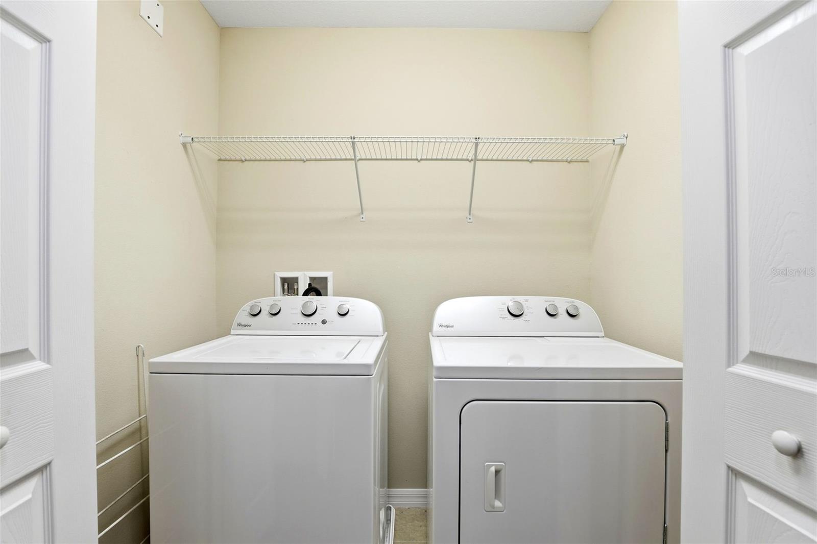 WATERS EDGE/LK NONA 03 C-F & - Residential