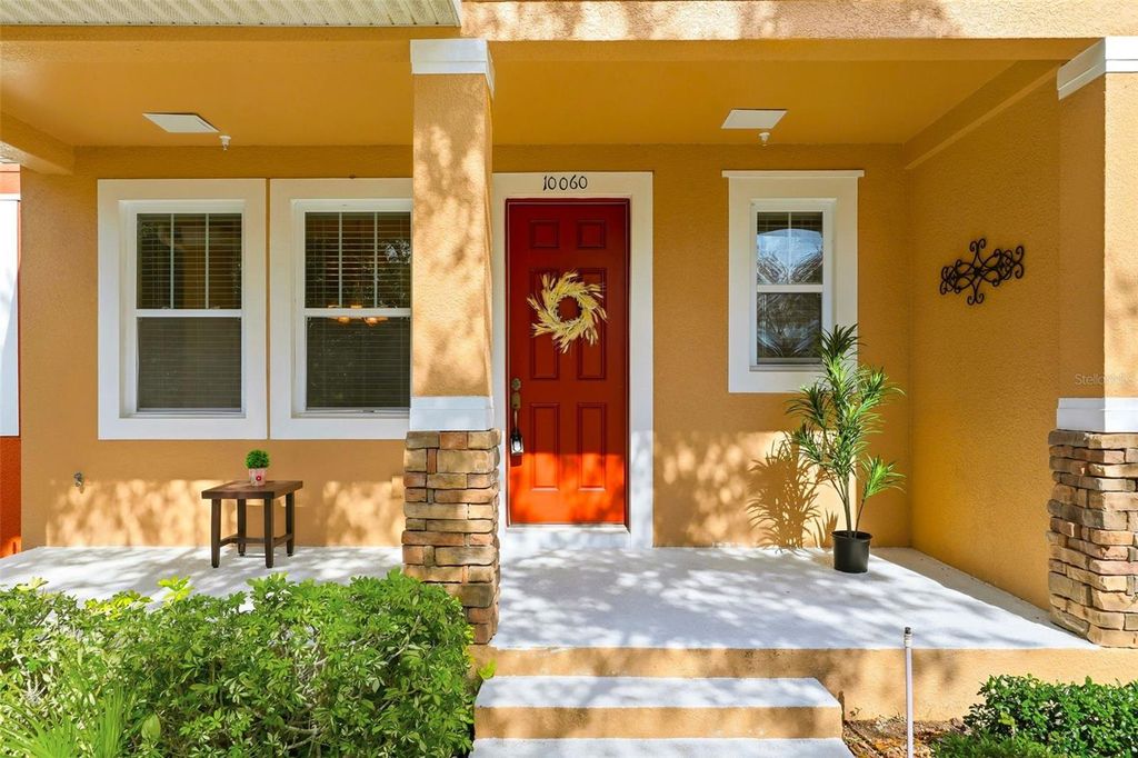 Photo of 10060 Hartford Maroon Road, Orlando, FL 32827 (MLS # O6376610)