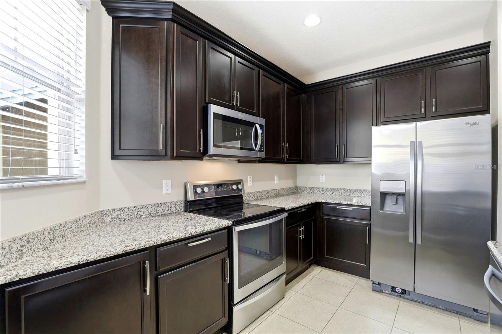 WATERS EDGE/LK NONA 03 C-F & - Residential