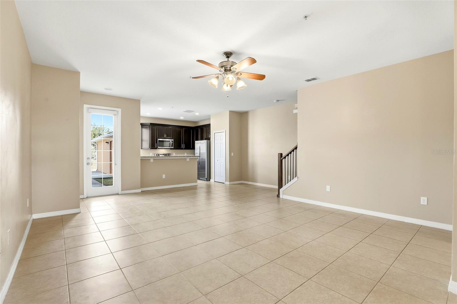 WATERS EDGE/LK NONA 03 C-F & - Residential