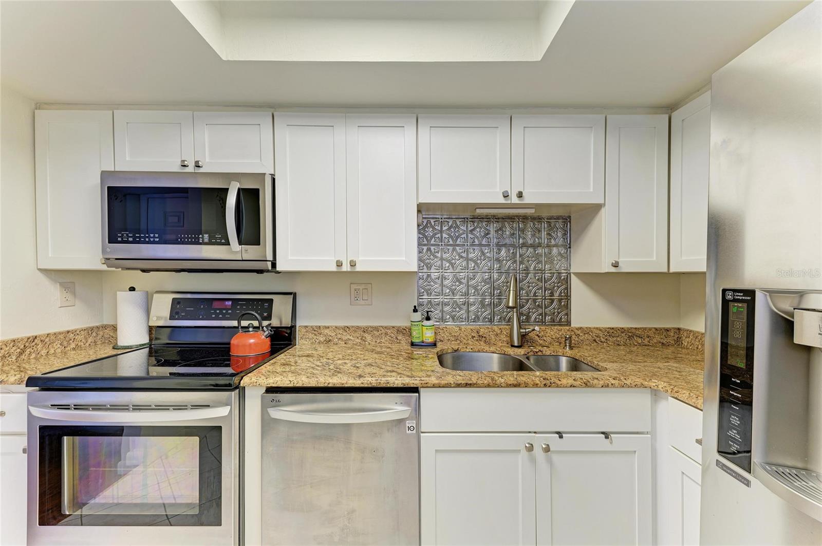 SANDPIPER APTS CONDO - Residential
