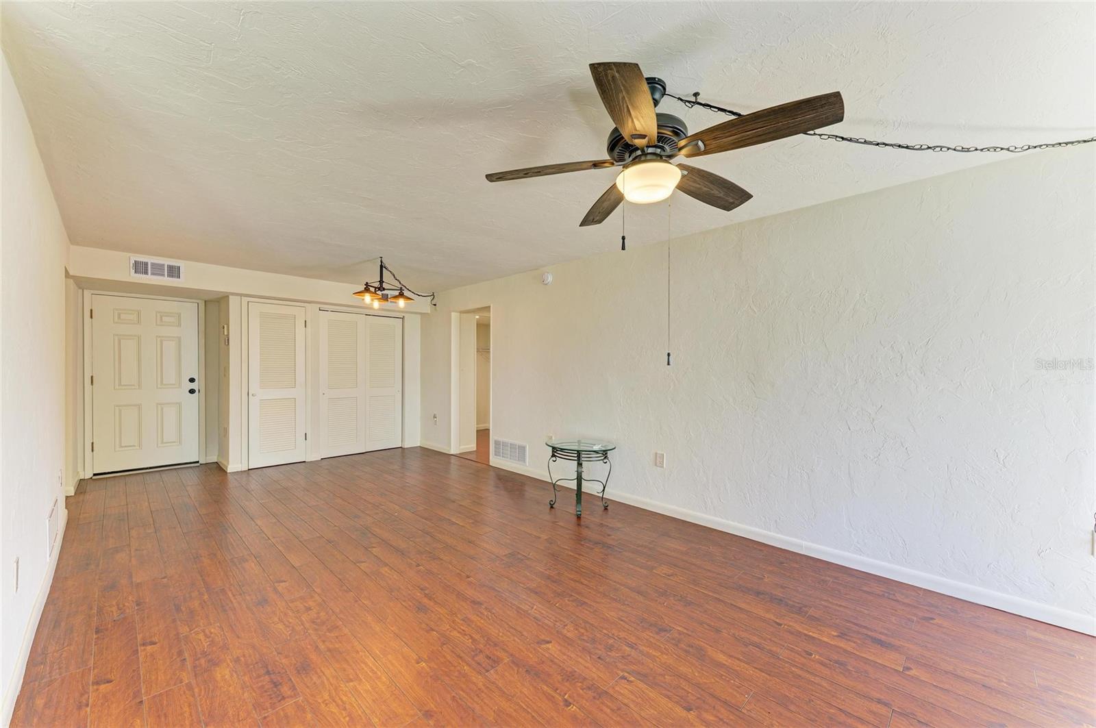 SANDPIPER APTS CONDO - Residential